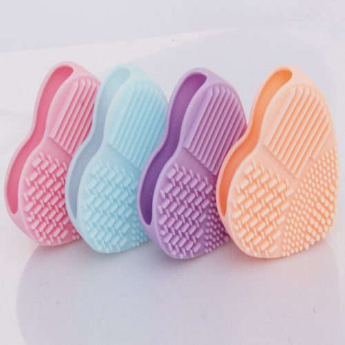 Heart Shape Clean Make up Brush