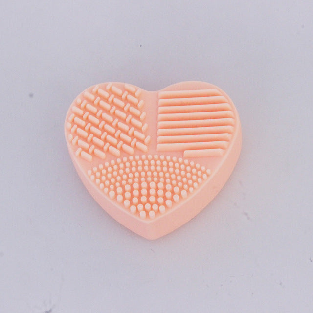 Heart Shape Clean Make up Brush