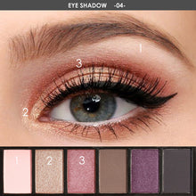 Load image into Gallery viewer, Glamorous Smokey Eye Shadow